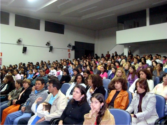 auditrio do cmei ficou lotado